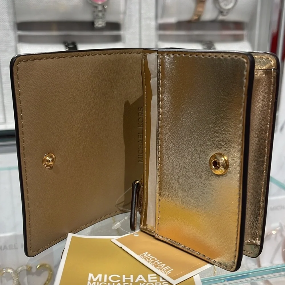 MICHAEL KORS Carson Small Metallic Pebbled Leather Wallet Pale Gold  NWT
